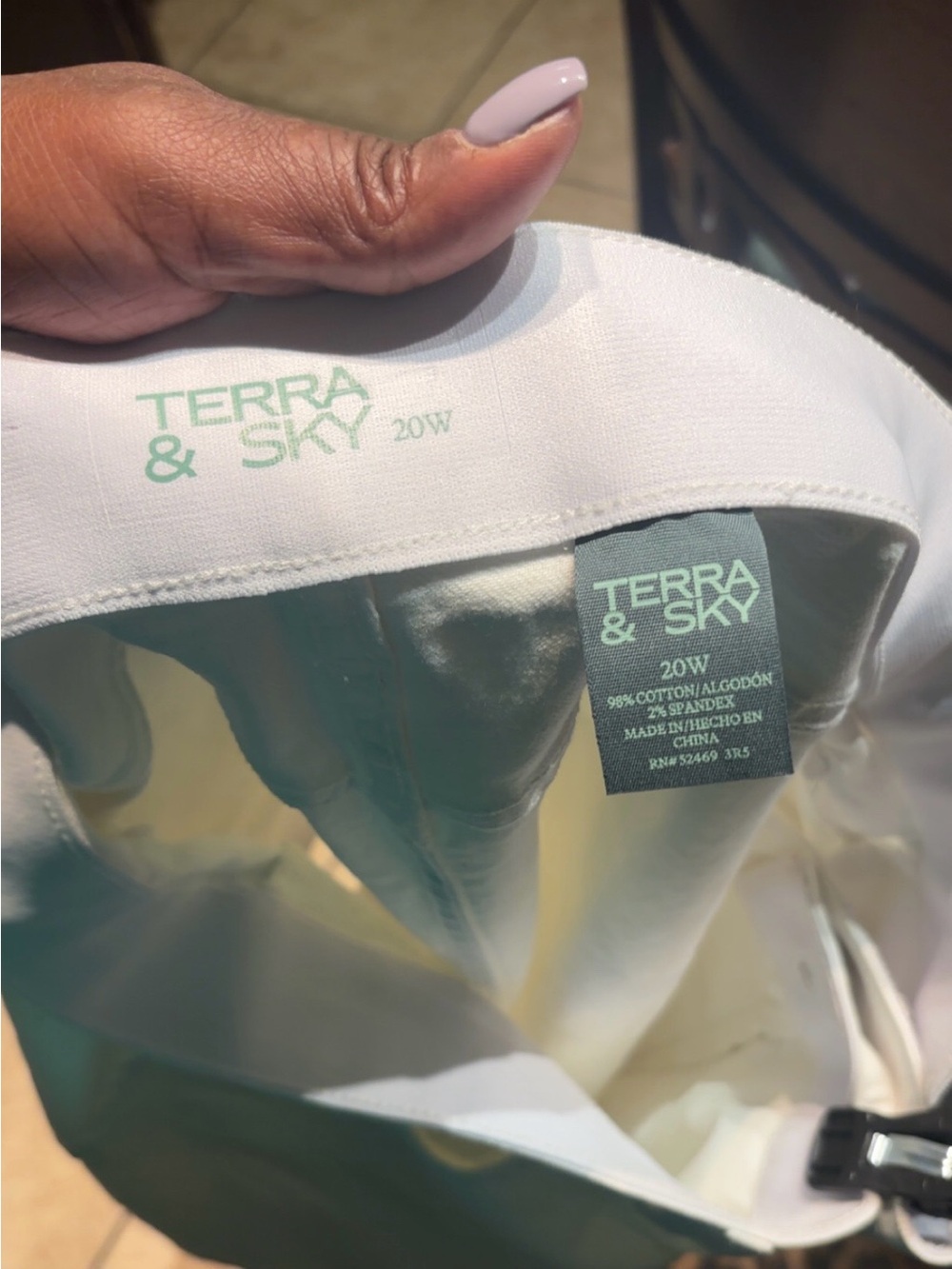 Terra & Sky White Denim Skirt Size 20W